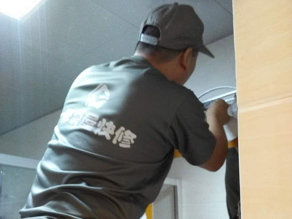 防微晶石裝修施工服務,微晶石施工工藝是怎樣的,微晶石適用什么裝修風格 