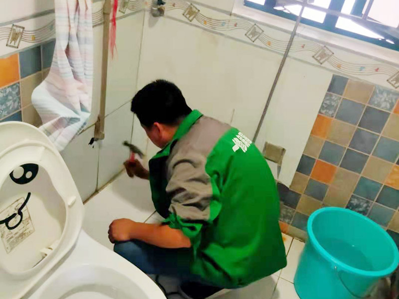 武漢江漢區衛生間漏水后裝修怎么做，先